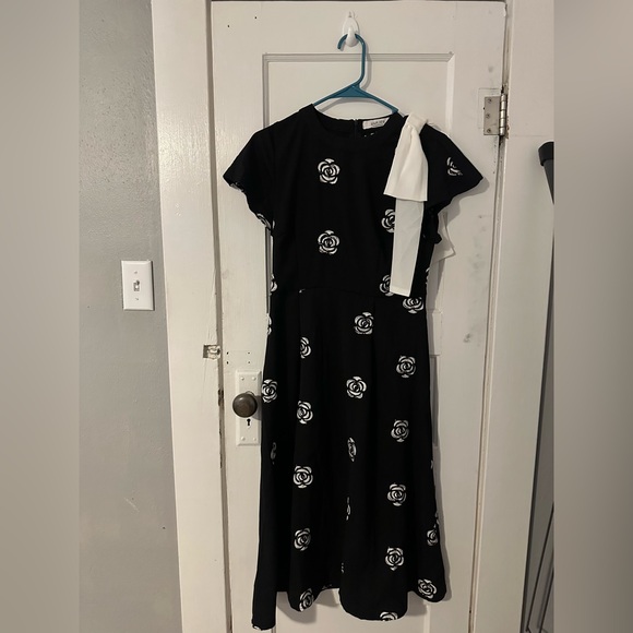 30 -  Formal Black Rose Embroidery Puff Sleeve Dresses  Bodycon A-line - Picture 4 of 11